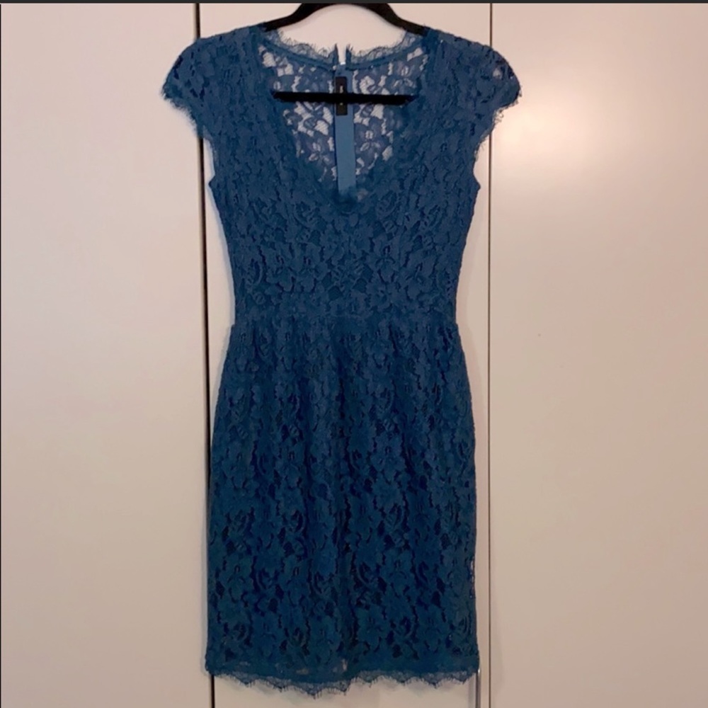 Aritzia Babaton Tobias Lace Dress- Legion Size 0